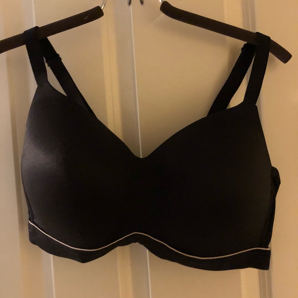 40DD Wire Free Black Lounge Bra